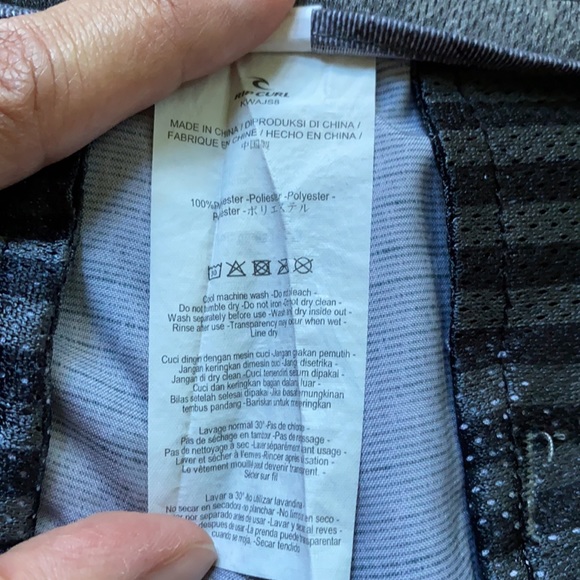 Rip Curl Boardwalk in water/on land board shorts - Picture 7 of 12